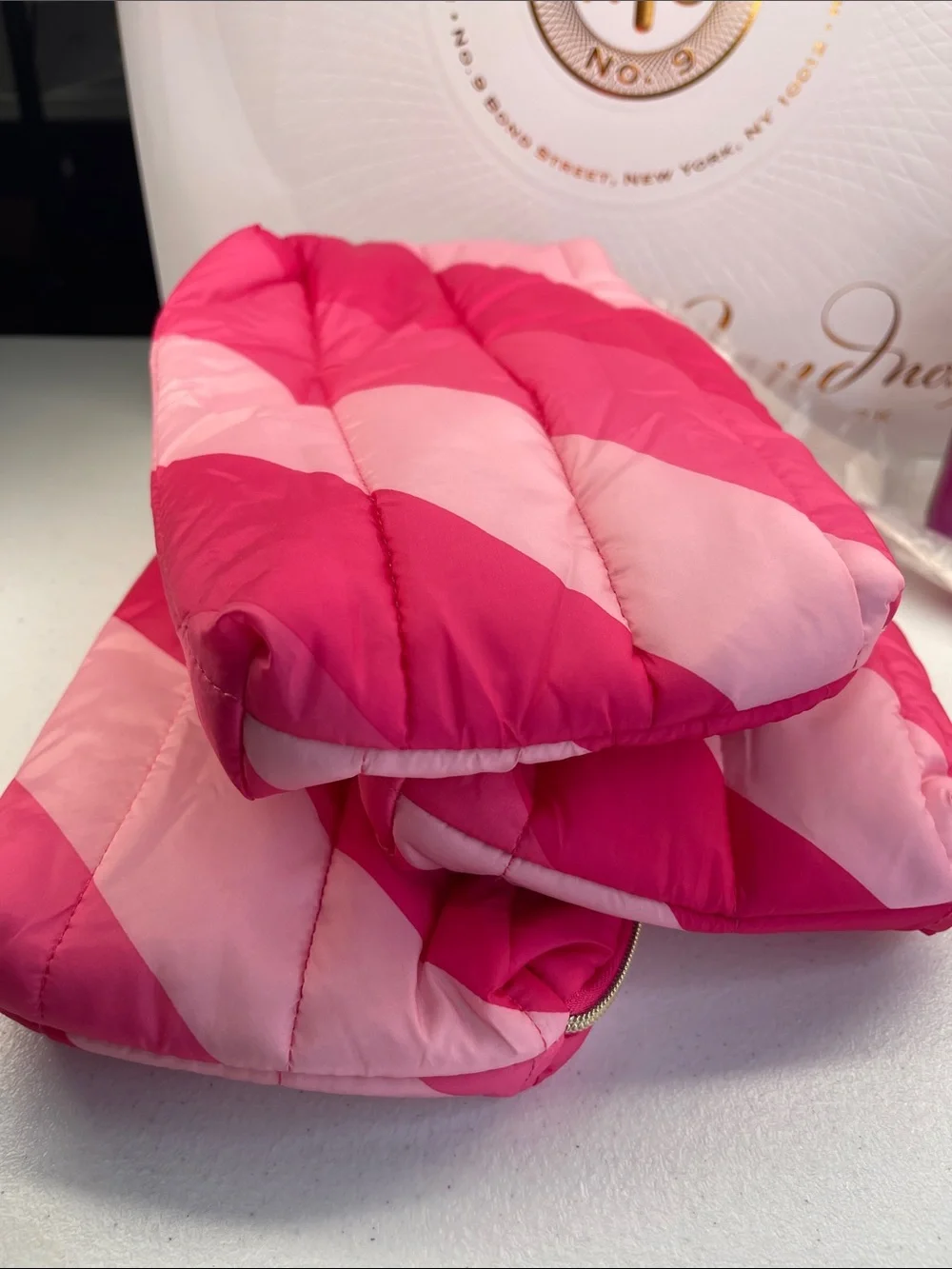 Estée Lauder Puffer stripe cosmetic bag Set of 3! NWT